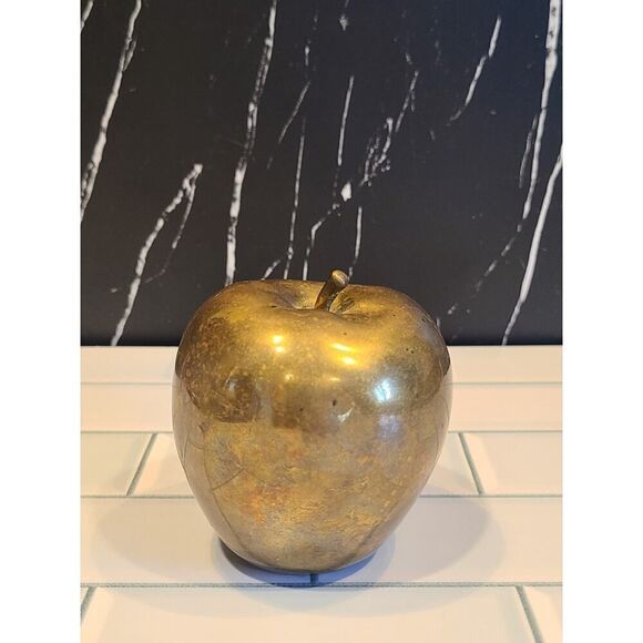Solid Brass Apple Paperweight Life Size Stem Teacher Gift MCM 3" Home Décor EUC - Picture 2 of 9